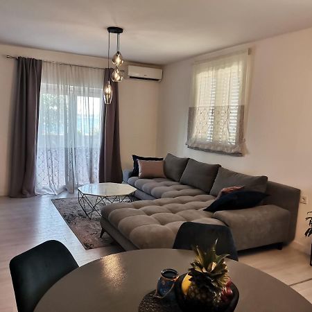 Apartmani Darko Rtina Eksteriør bilde