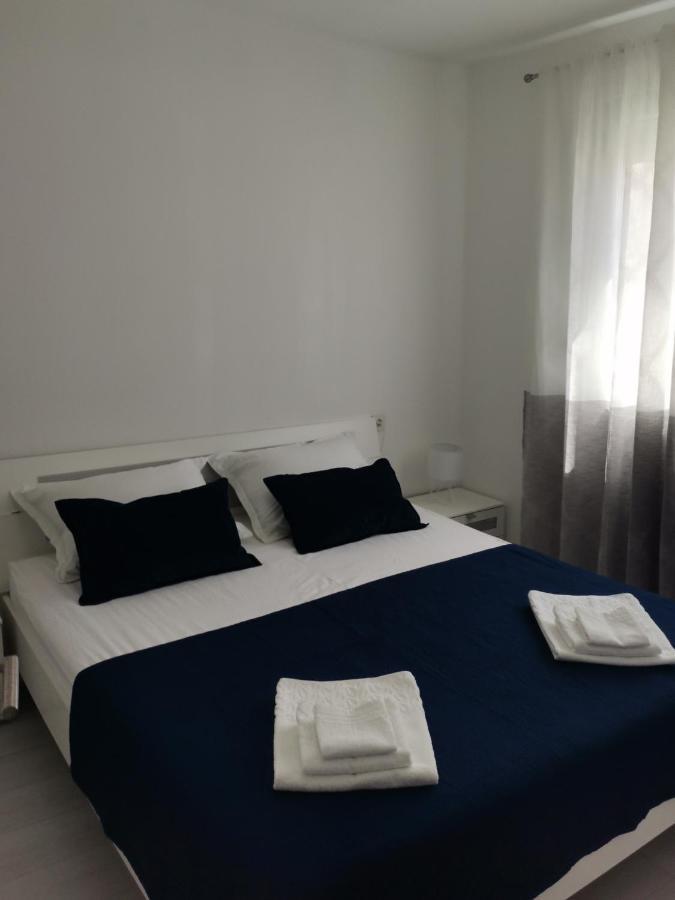 Apartmani Darko Rtina Eksteriør bilde