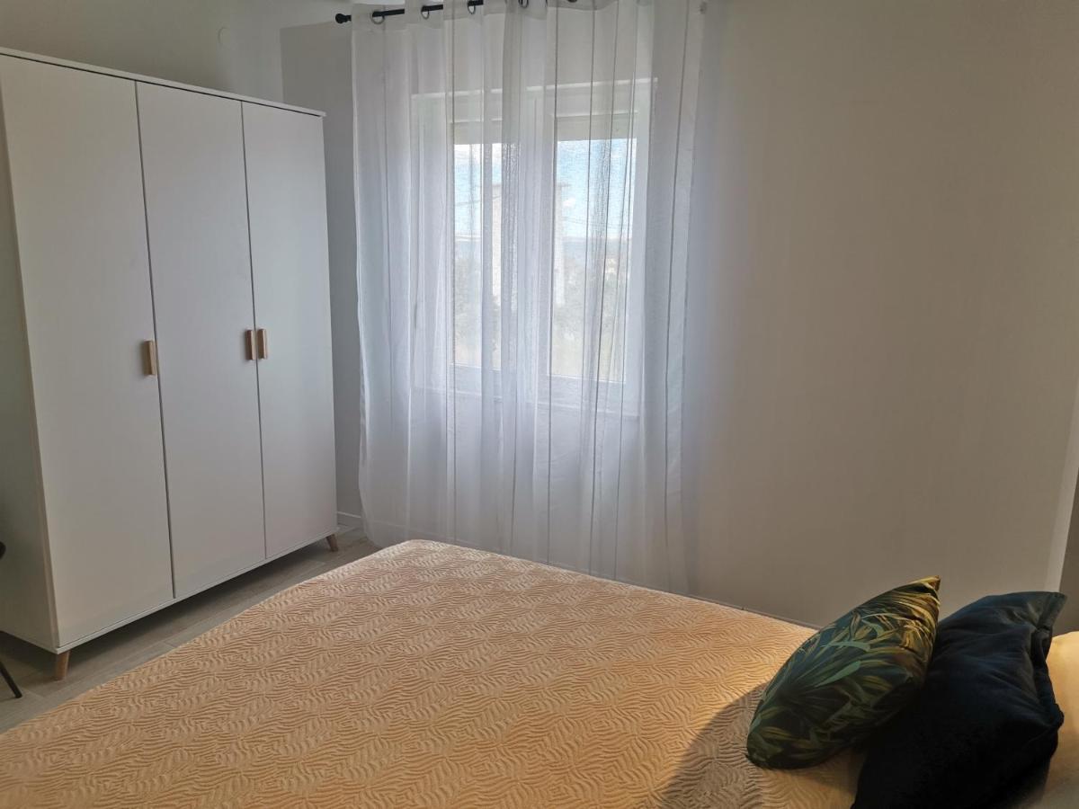 Apartmani Darko Rtina Eksteriør bilde