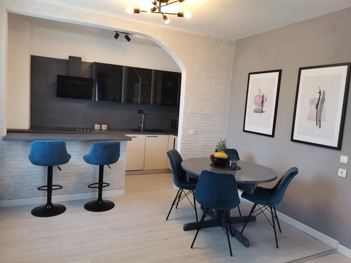 Apartmani Darko Rtina Eksteriør bilde